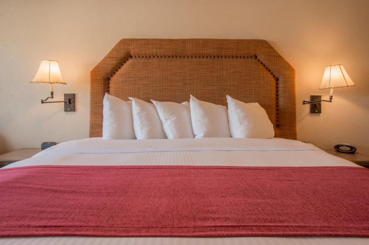 Table Mountain Inn Голдън Екстериор снимка