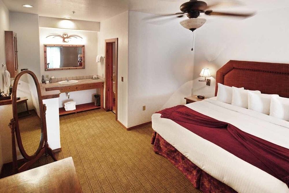 Table Mountain Inn Голдън Екстериор снимка